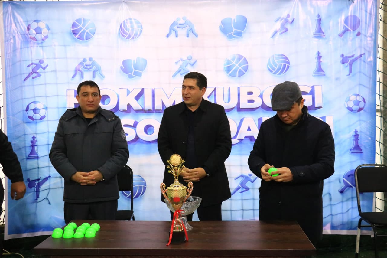 MINI FUTBOL BO‘YICHA YOSHLAR O‘RTASIDA “TUMAN HOKIMI KUBOGI” MUSOBAQASIGA QUR’A TASHLASH MAROSIMI BO‘LIB O‘TDI.