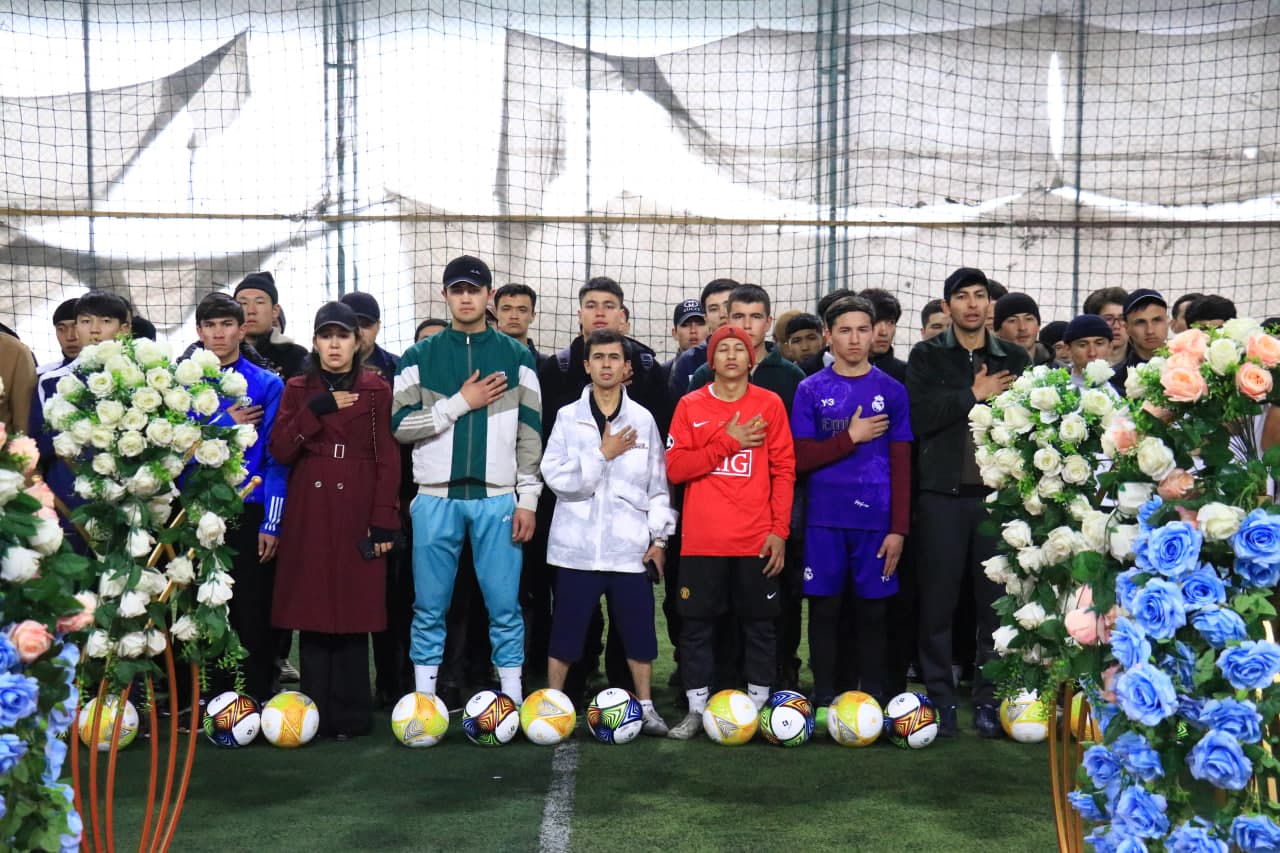 MINI FUTBOL BO‘YICHA YOSHLAR O‘RTASIDA “TUMAN HOKIMI KUBOGI” MUSOBAQASIGA QUR’A TASHLASH MAROSIMI BO‘LIB O‘TDI.