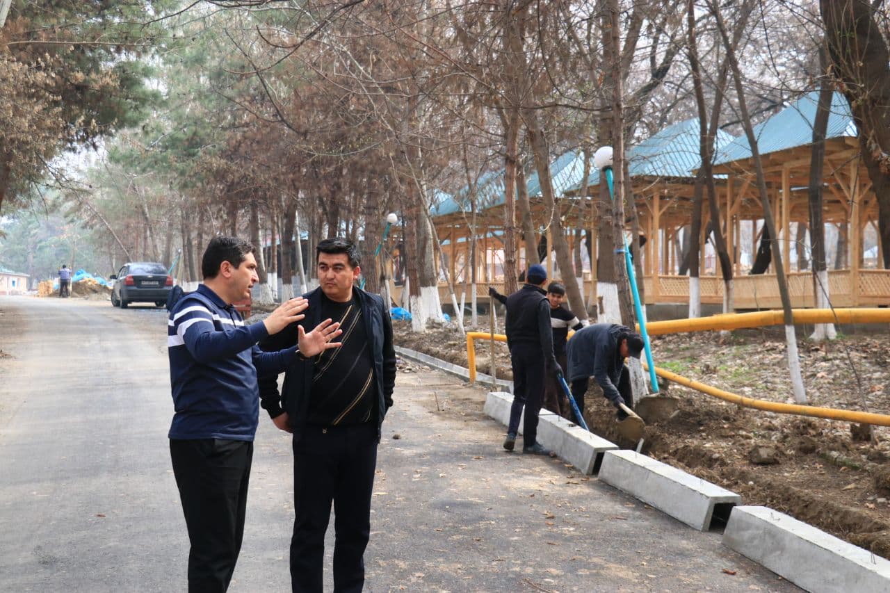 Ширмонбулоқ туристик зонасида лойиҳалар бўйича қурилиш ва ободонлаштириш ишлари давом этмоқда.