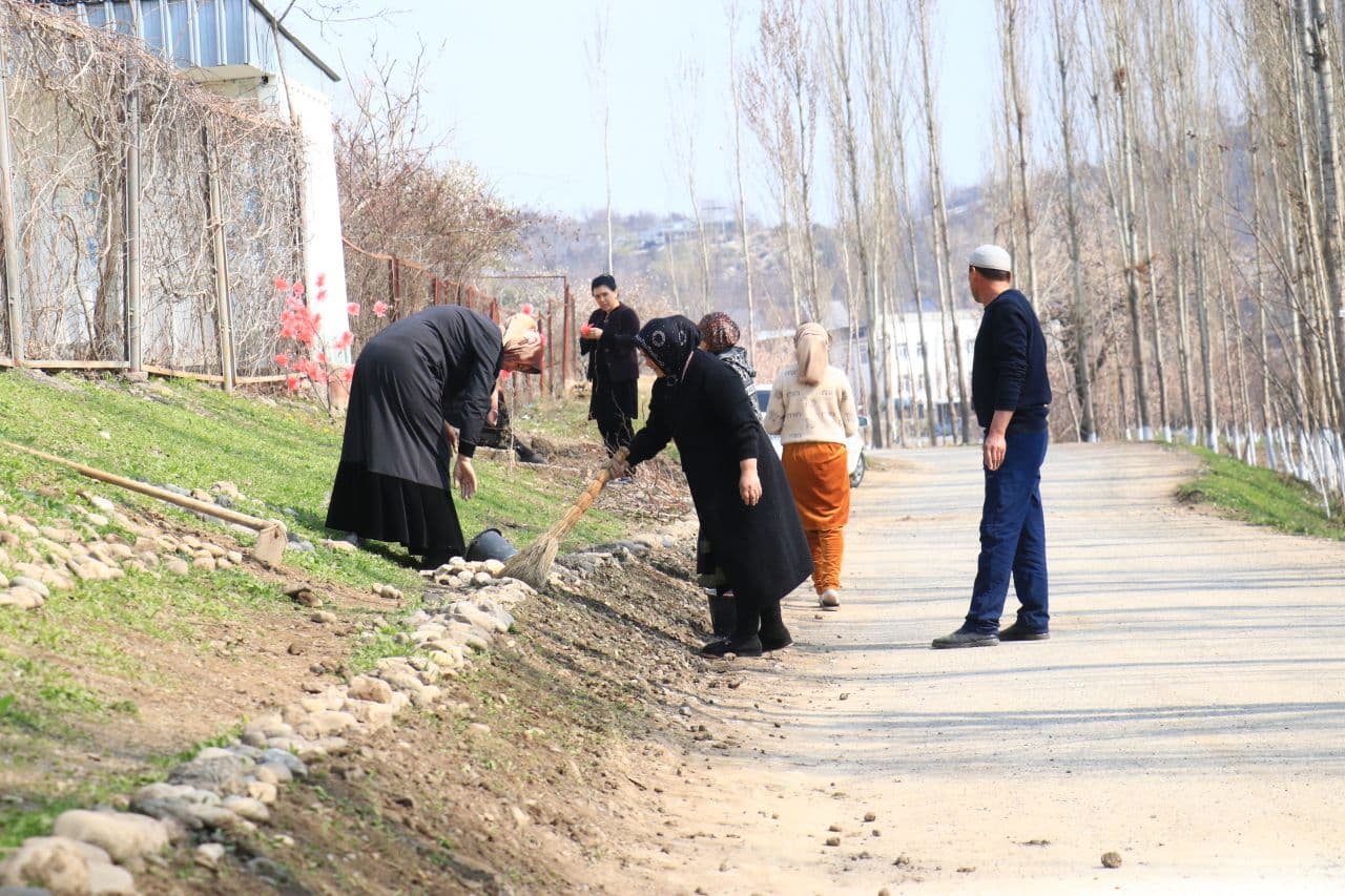 TUMANDA UMUMXALQ XAYRIYA HASHARI DAVOM ETMOQDA