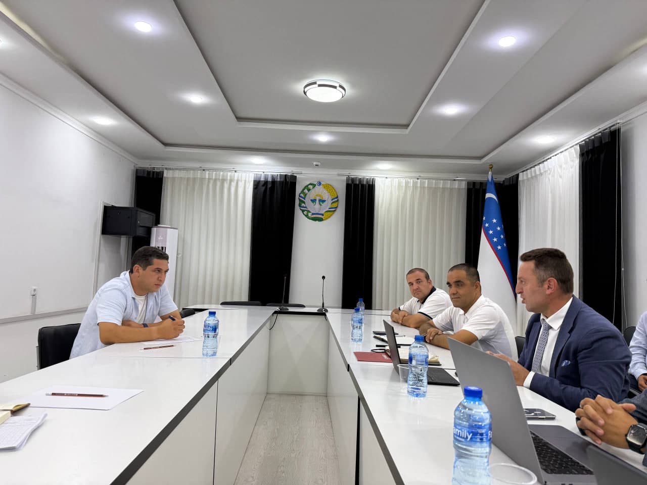 Buloqboshi tumanida yangi investitsiya loyihasi amalga oshiriladi ✅ Andijon viloyati Buloqboshi tumanida Germaniyaning “MAERZ OFENBAU AG” kompaniyasi bilan hamkorlikda qiymati 30 million AQSh dollariga teng investitsiya loyihasini amalga oshirish rejalas