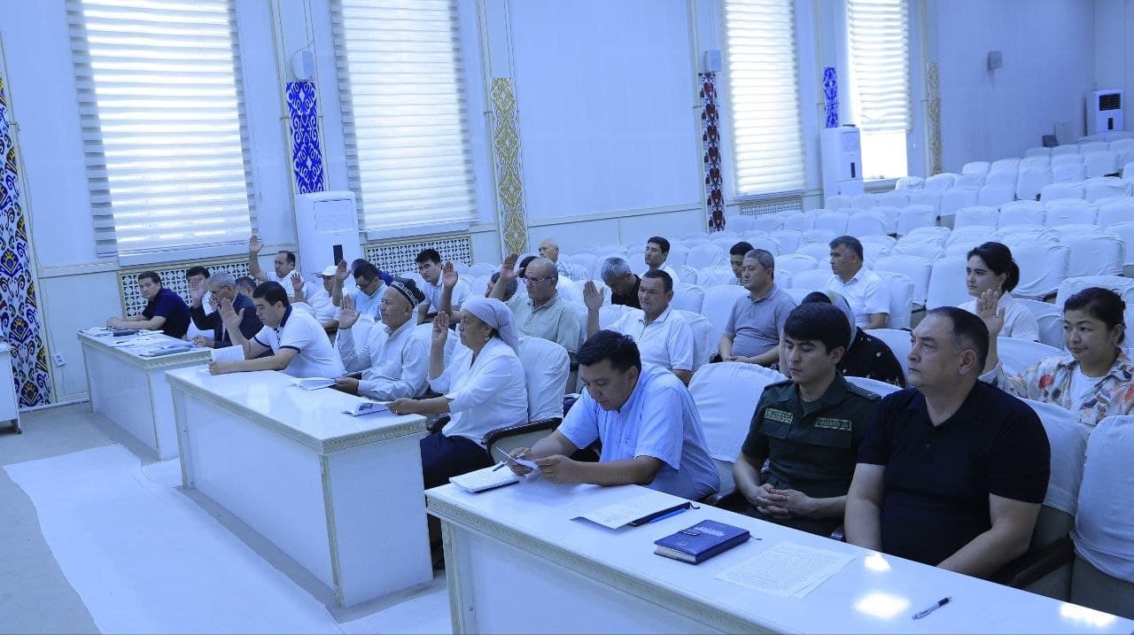 Xalq deputatlari Marhamat tumani kengashining navbatdagi 24-sessiyasi tafsilotlari.