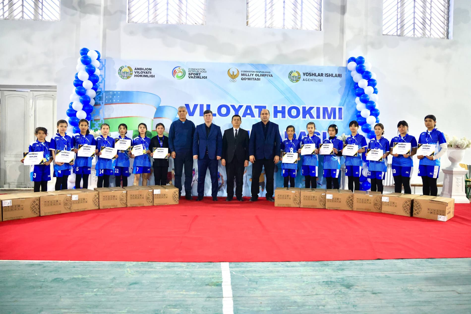 “Hokim olimpiadasi”da qizlar gandboli: shijoat va g‘alaba