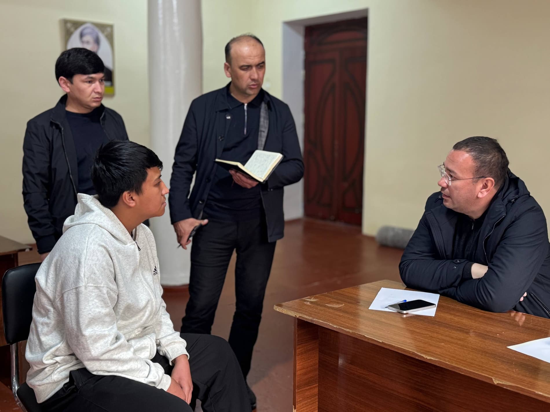 Hokim va yoshlar uchrashuvi