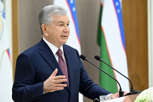 Prezident Shavkat Mirziyoyev raisligida hudud va tarmoqlarda oʻsish surʼatlarini taʼminlash boʻyicha videoselektor yig'ilish o'tkazildi