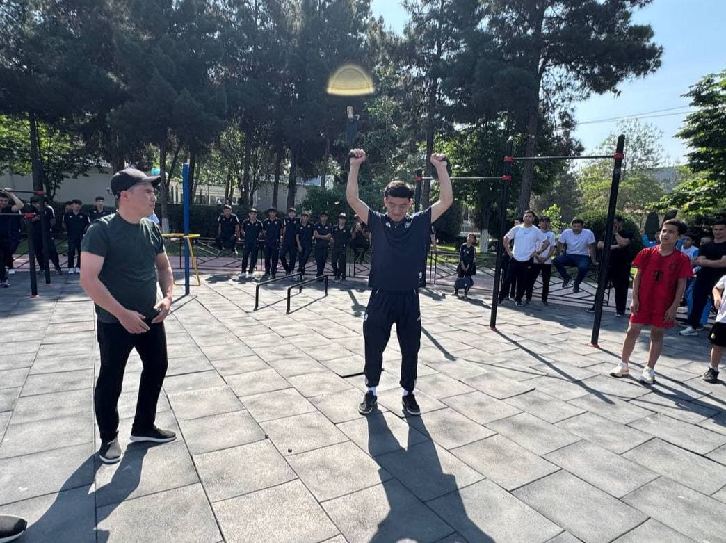 “Xalqlar do‘stligi” sport majmuasida keng ko‘lamli sport va sog‘lom turmush tarzini targ‘ib etuvchi tadbirlar tashkil etildi.