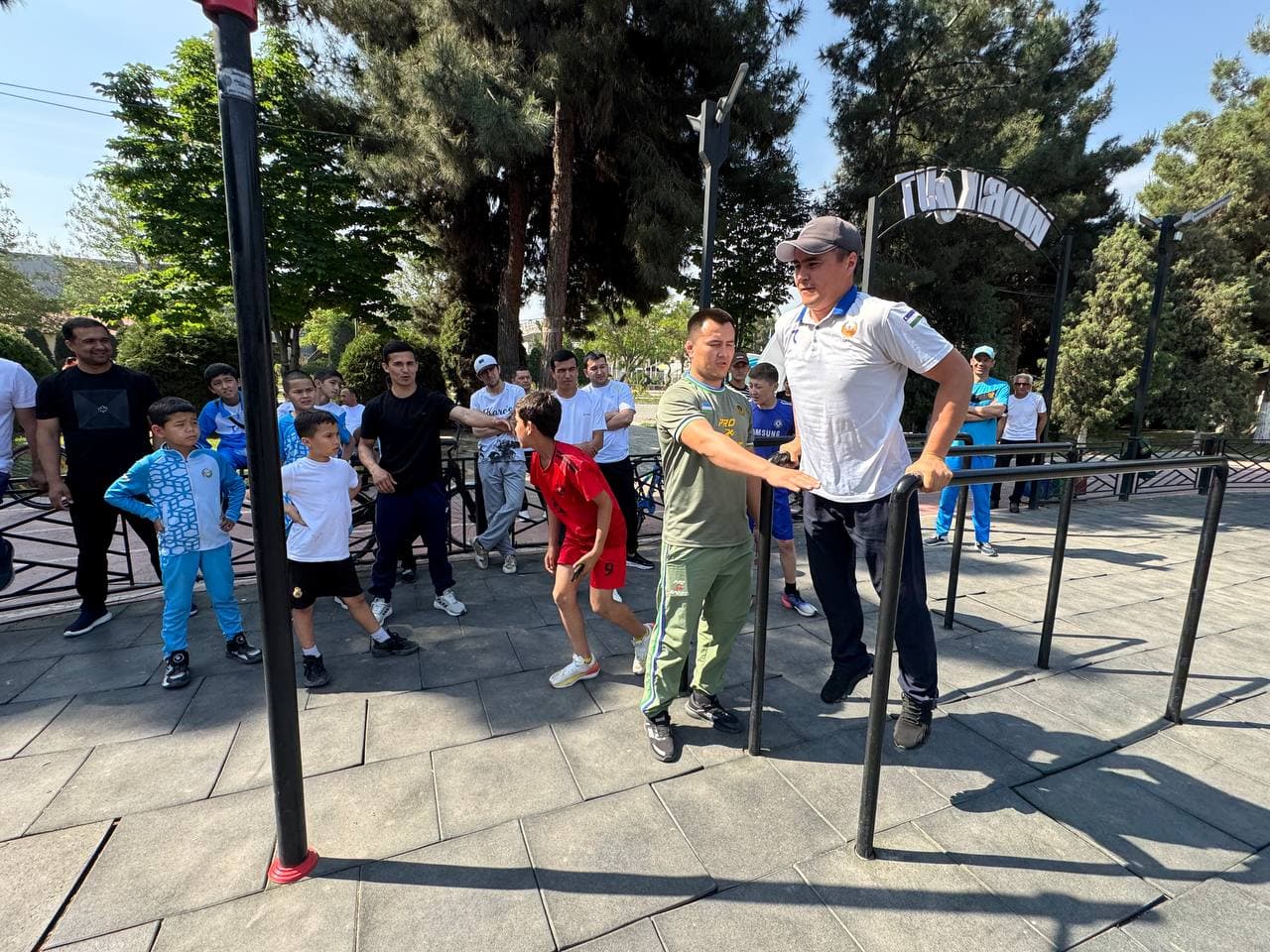 “Xalqlar do‘stligi” sport majmuasida keng ko‘lamli sport va sog‘lom turmush tarzini targ‘ib etuvchi tadbirlar tashkil etildi.