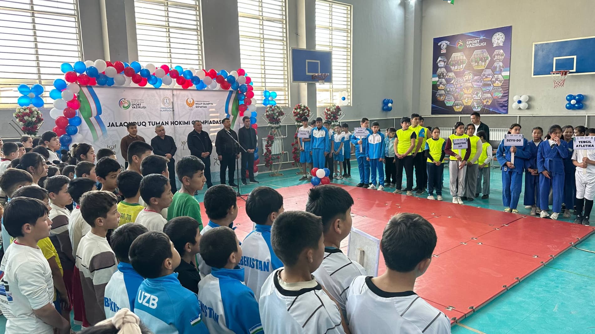 Bolalar sport maktabida "Prezident olimpiadasi" sport musobaqalarining ochilish marosimi bo‘lib o‘tdi.