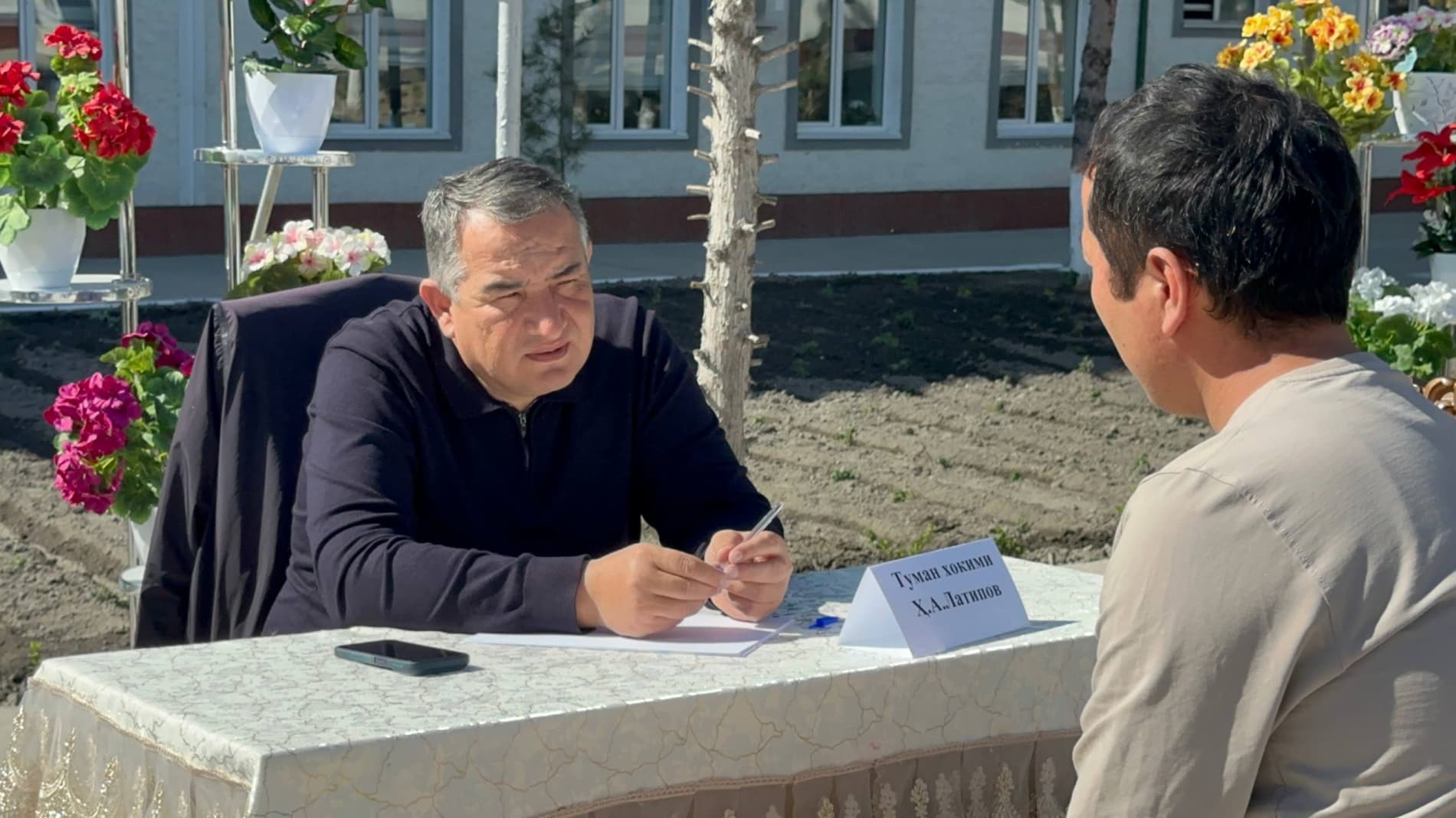 Yoshlar bilan uchrashuv