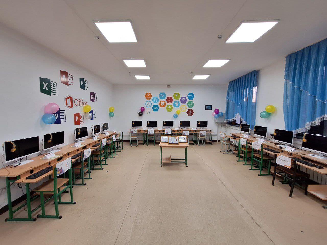 Mirzaobod tumanida "Yosh kitobxon oila" tanlovining tuman bosqichi oʻtkazildi