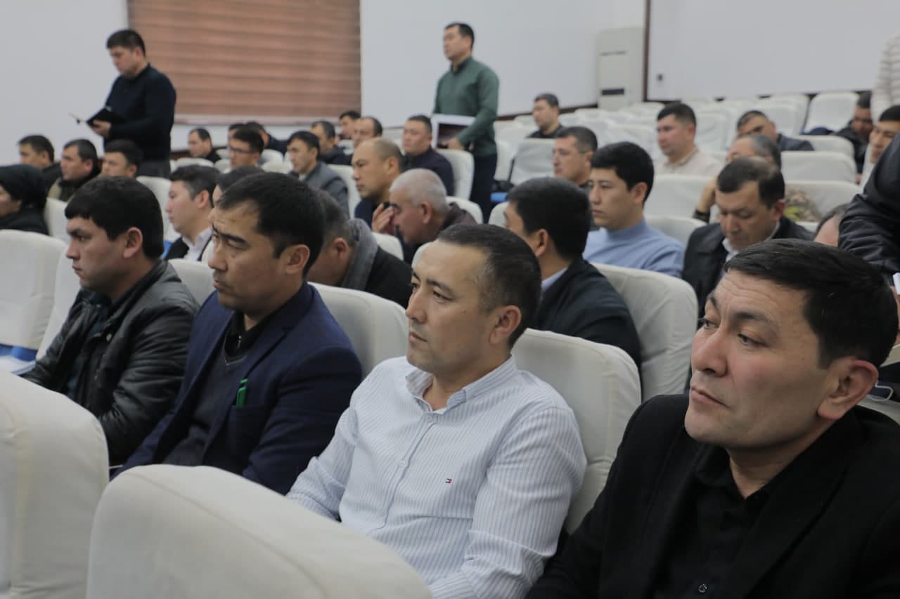 Mirzaobod tuman hokimi Abduraxim Umarov rahbarligida korrupsiyaning oldini olish, shaffoflikni oshirish hamda davlat organlari faoliyatida ochiqlik tamoyillarini kuchaytirishga qaratilgan navbatdagi yig‘ilish bo‘lib o‘tdi