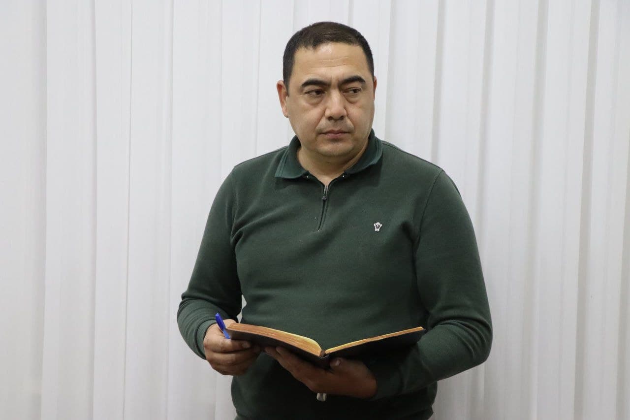 Mirzaobod tumani hokimi Abduraxim Umarov rahbarligida apparat xodimlari va tashkilot rahbarlari ishtirokida korrupsiyaga qarshi kurashish masalalariga bag‘ishlangan navbatdagi yig‘ilish bo‘lib o‘tdi