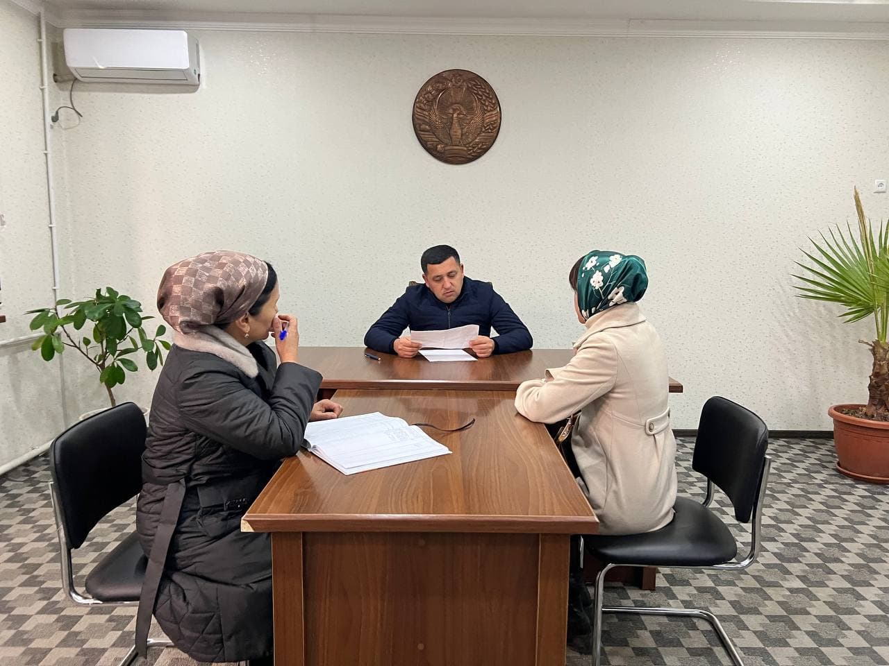 TUMAN HOKIMINING NAVBATDAGI FUQAROLAR QABULI O‘TKAZILDI