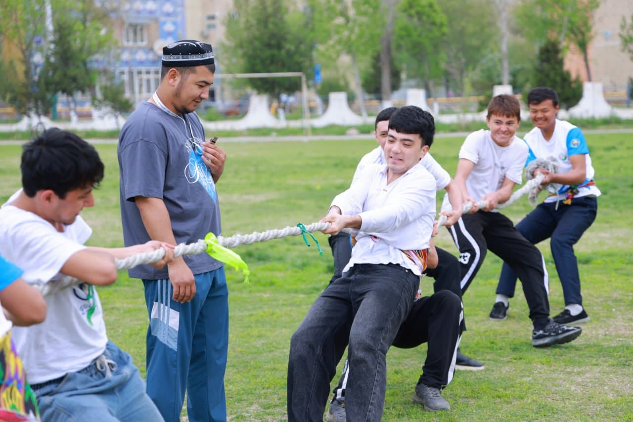 Shirin shahrida “Besh tashabbus olimpiadasi” doirasida sport musobaqalari davom etmoqda