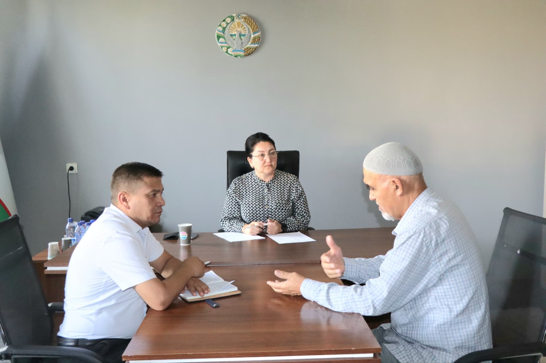 Xalq qabulxonasida: murojaatlar tinglanib, yechimlar belgilanmoqda
