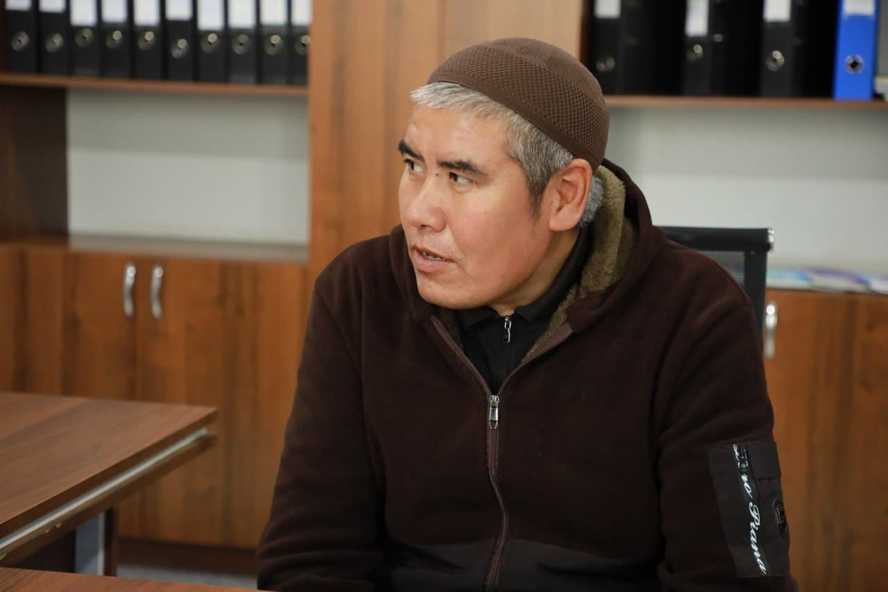 Xalq qabulxonasida murojaatlar tinglanib, yechimlar belgilanmoqda