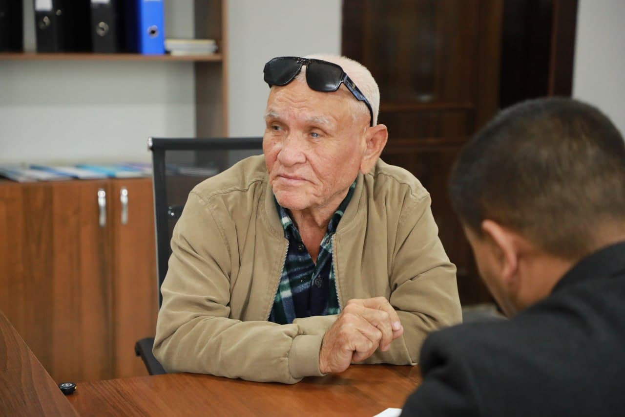 Xalq qabulxonasida murojaatlar tinglanib, yechimlar belgilanmoqda