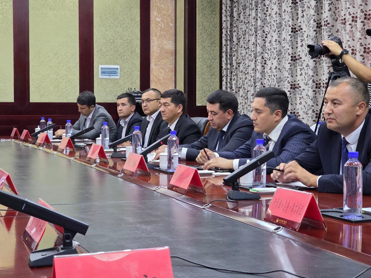 Fargʻona viloyati delegasiyasi Qashgʻardagi 15-Markaziy va Janubiy Osiyo xalqaro savdo koʻrgazmasidagi ishtiroki davom etmoqda.