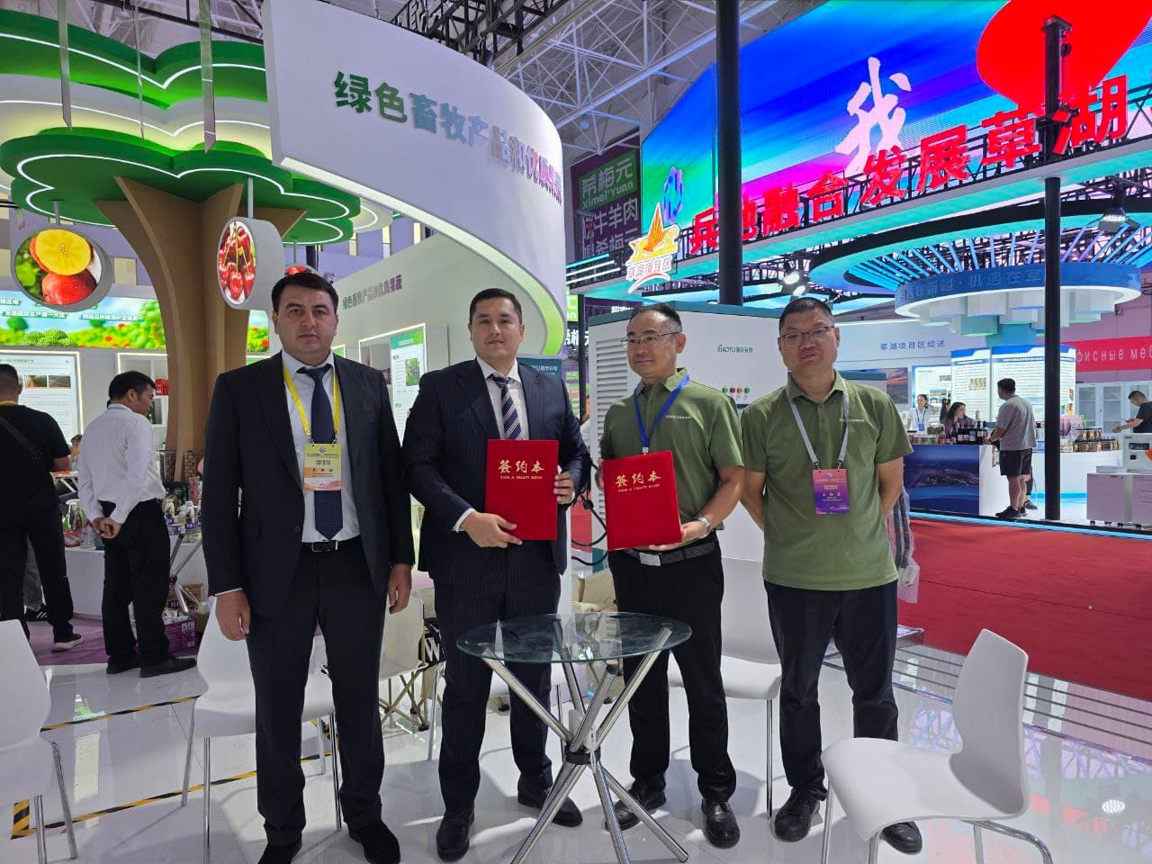 Fargʻona viloyati delegasiyasi Qashgʻardagi 15-Markaziy va Janubiy Osiyo xalqaro savdo koʻrgazmasidagi ishtiroki davom etmoqda.