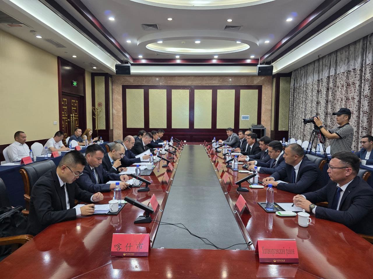 Fargʻona viloyati delegasiyasi Qashgʻardagi 15-Markaziy va Janubiy Osiyo xalqaro savdo koʻrgazmasidagi ishtiroki davom etmoqda.