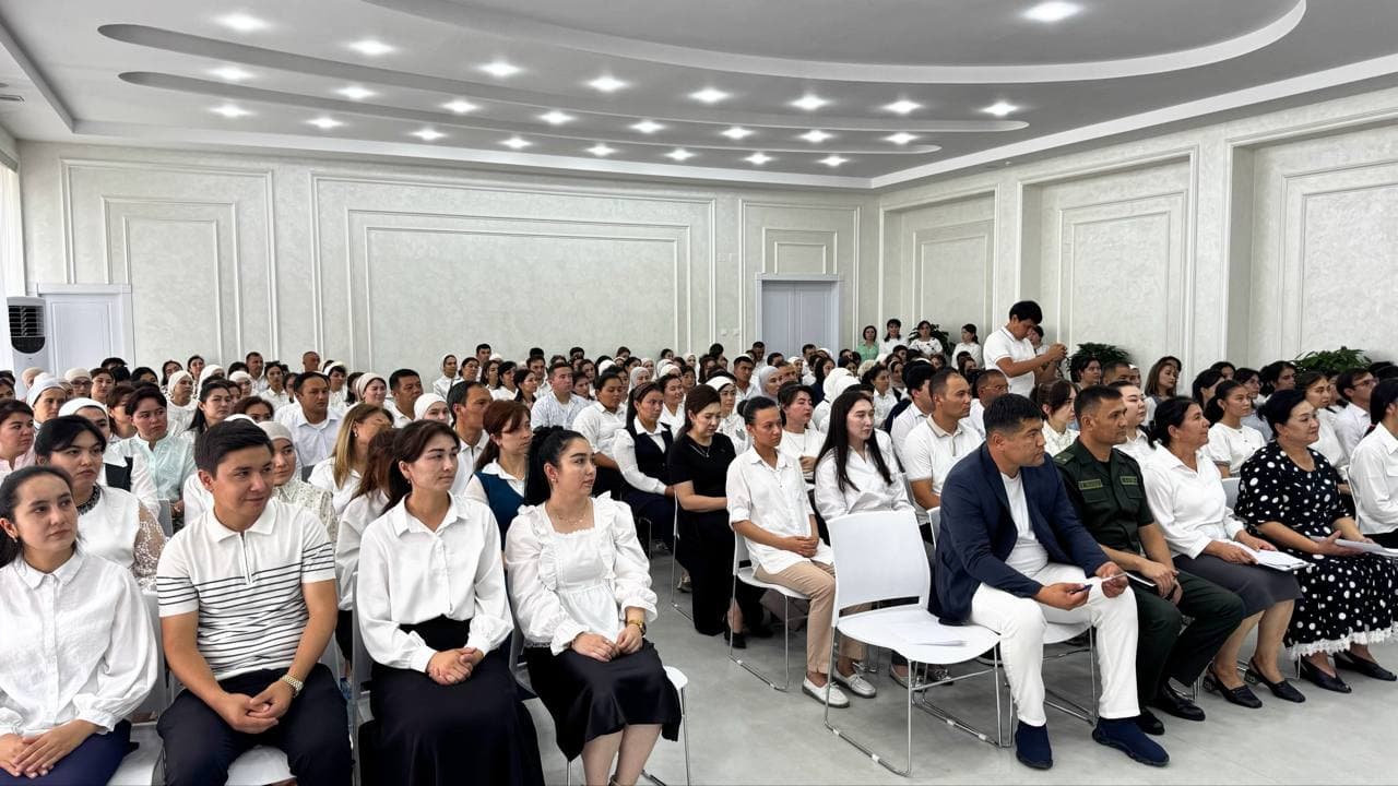 “Yoshlar kuni” munosabati bilan yosh o‘qituvchilar bilan ochiq muloqot o‘tkazildi.