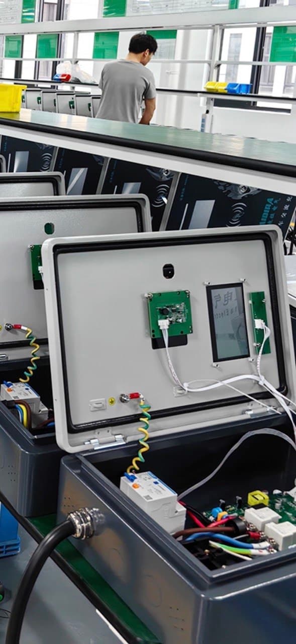 Farg‘ona shahrida elektromobillar uchun quvvatlash qurilmalarini ishlab chiqarish bo‘yicha dastlabki kelishuvga erishildi.