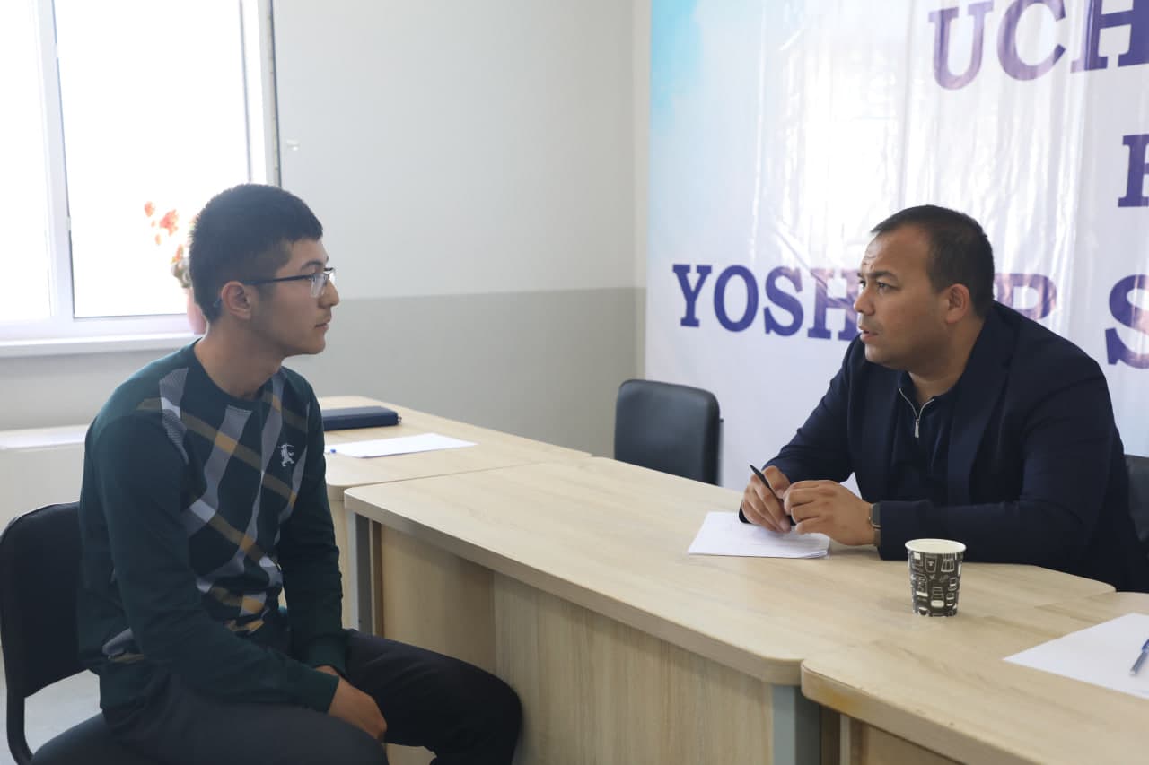 Sintob mahallasida “Rahbar va yoshlar uchrashuvi” bo‘lib o‘tdi