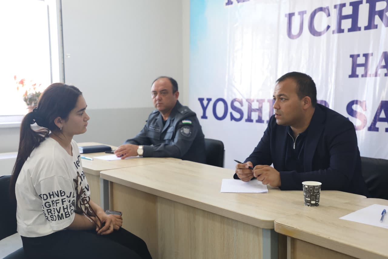 Sintob mahallasida “Rahbar va yoshlar uchrashuvi” bo‘lib o‘tdi