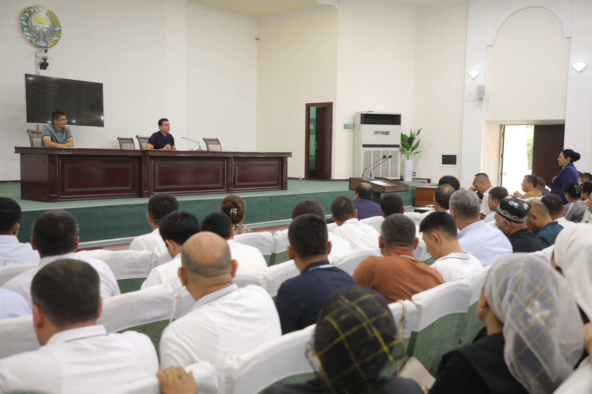 Андижон тумани ҳокими бошчилигида туманимиз иқтисодий-ижтимоий соҳаларига оид йиғилиш бўлиб ўтди.