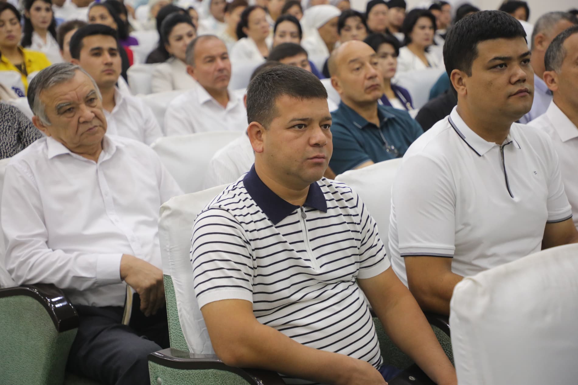 Андижон тумани ҳокими бошчилигида туманимиз иқтисодий-ижтимоий соҳаларига оид йиғилиш бўлиб ўтди.