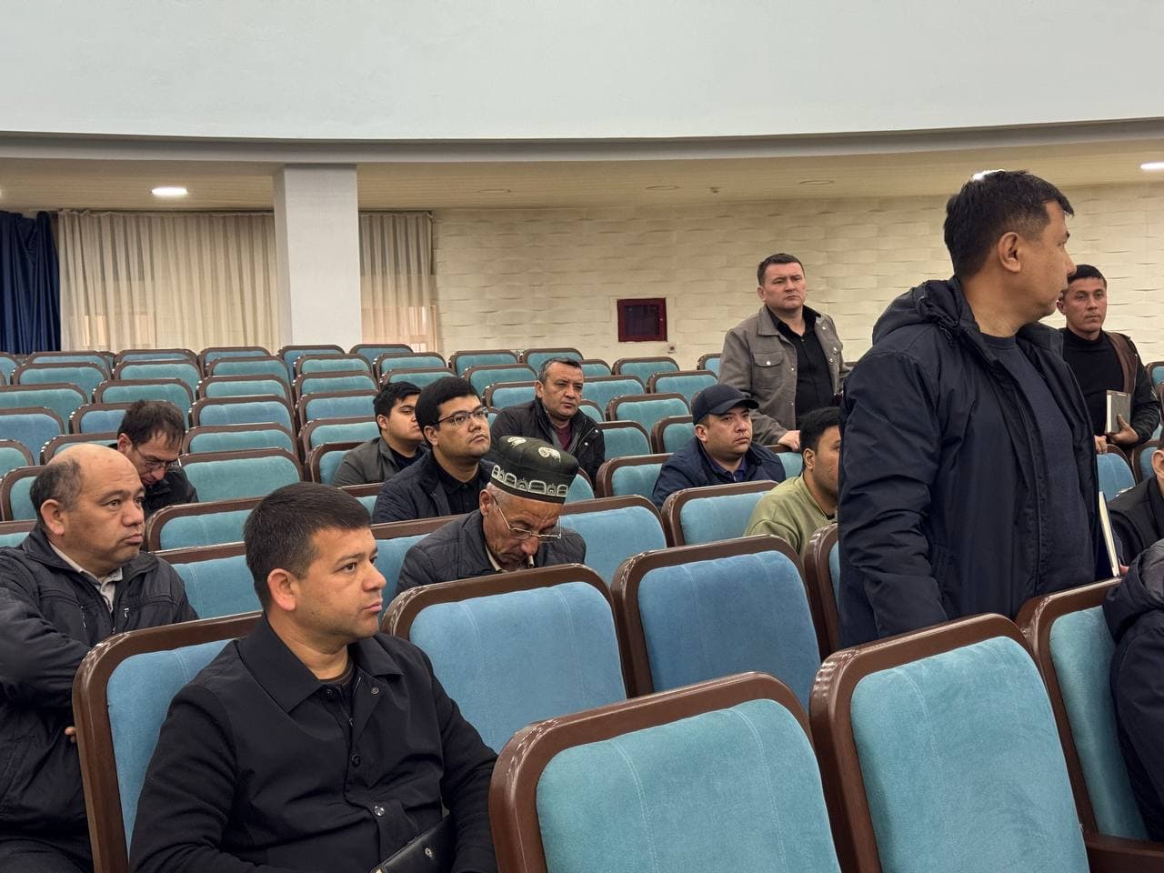 Andijon tumanida dolzarb masalalar yuzasidan yig‘ilish o‘tkazildi