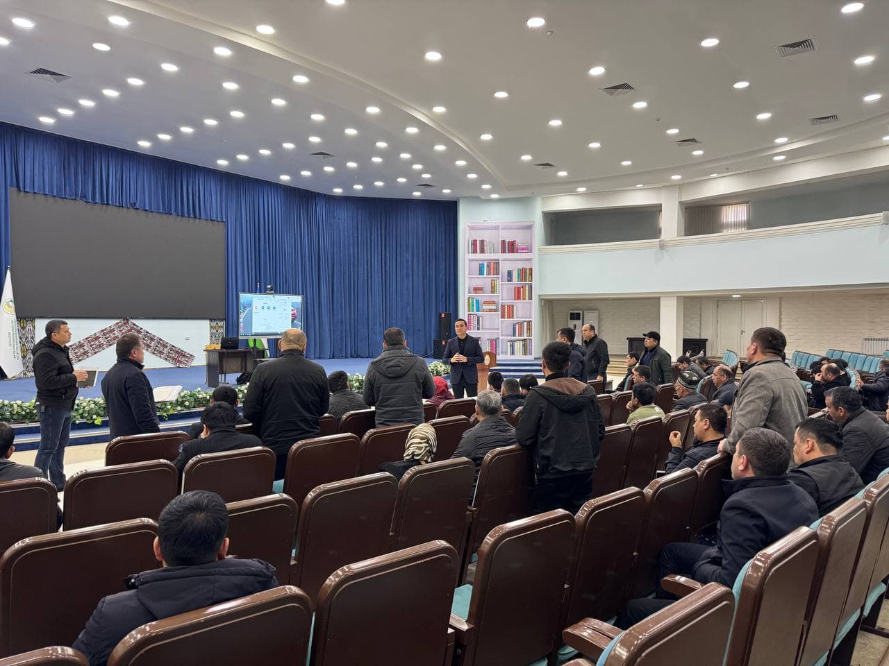 Andijon tumanida dolzarb masalalar yuzasidan yig‘ilish o‘tkazildi