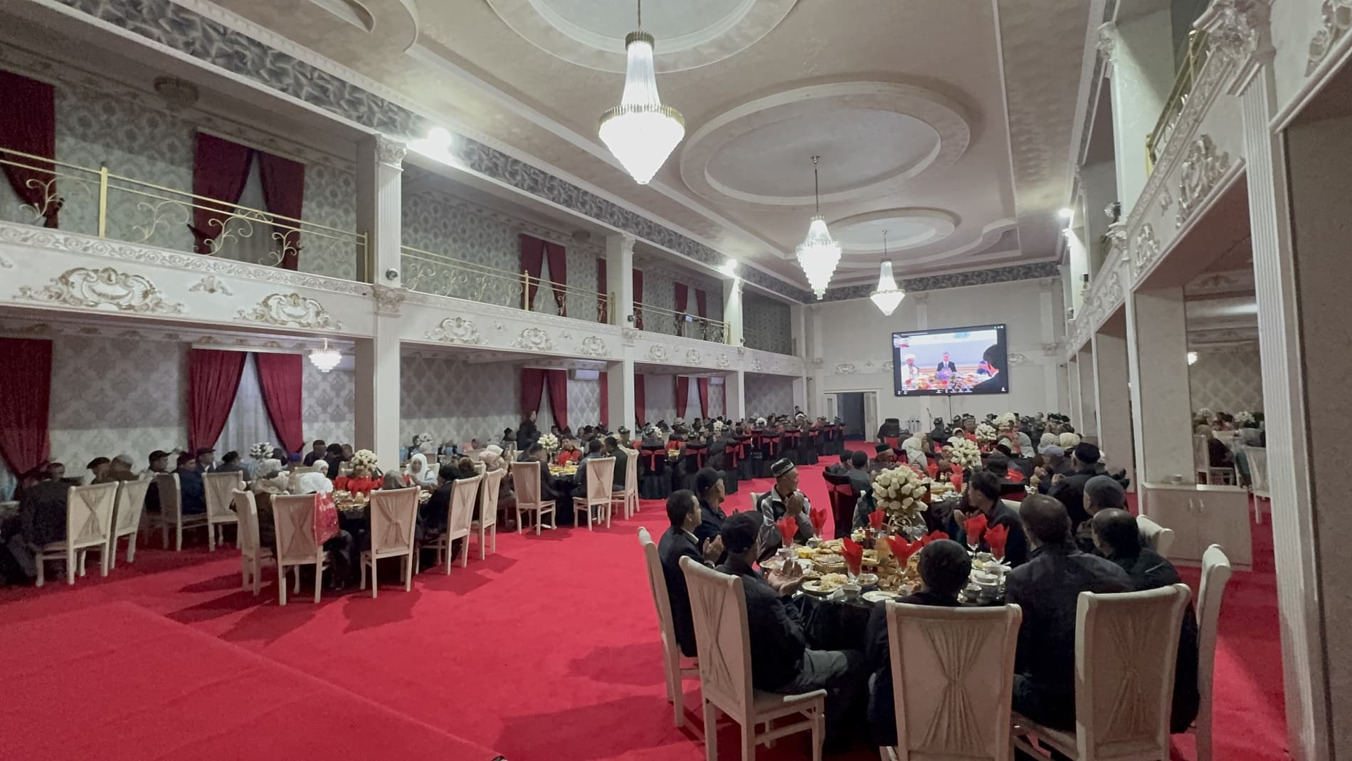 Andijon tumanida Ramazon iftorligi.