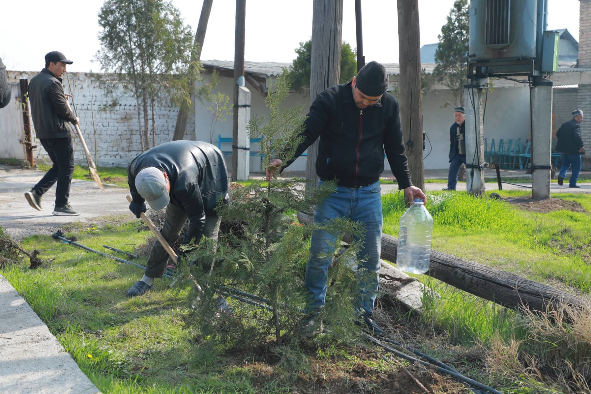 Hashar - yoshlarga yarashar