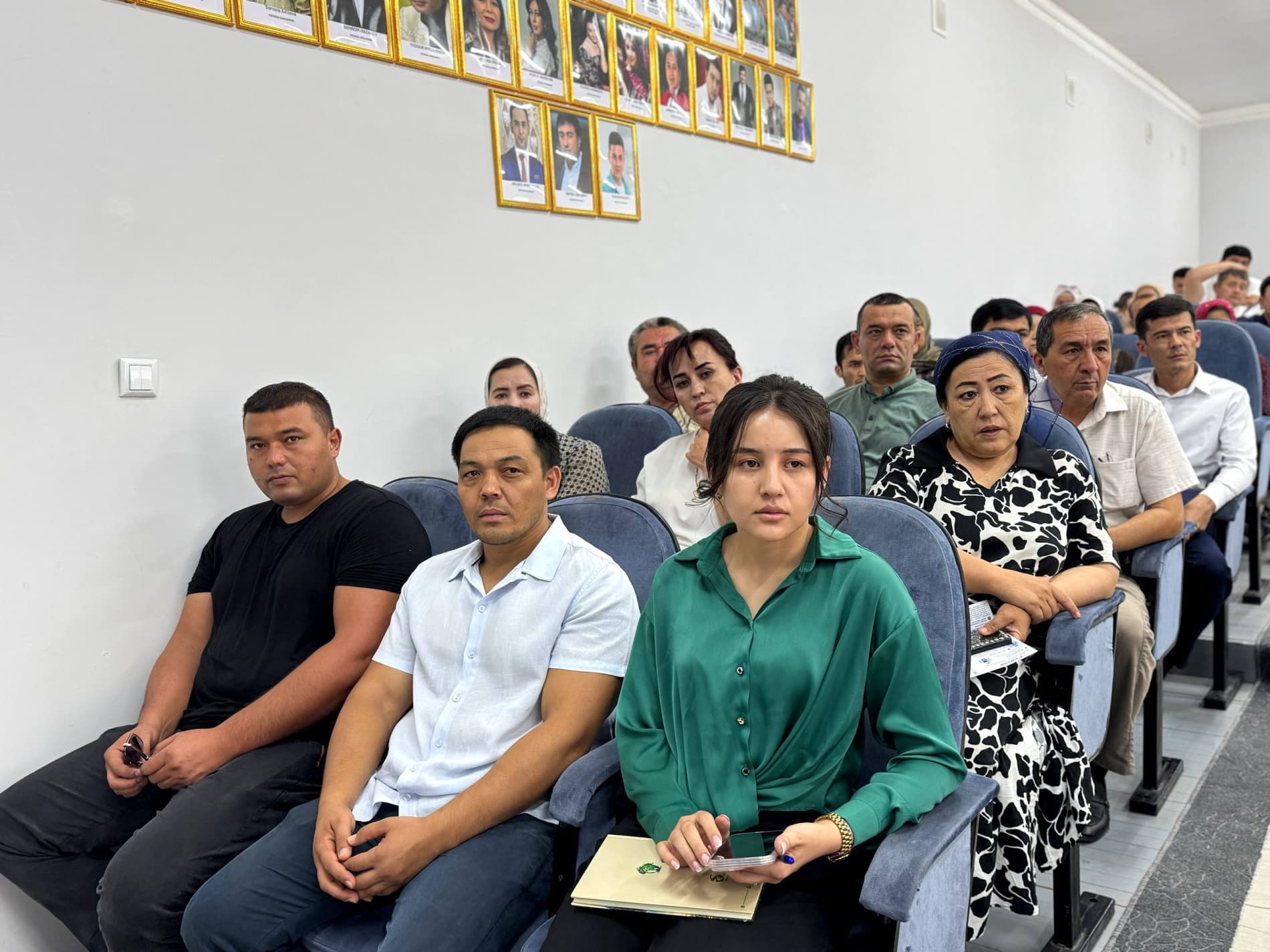 YOSHLARNING MUROJAATLARI TINGLANIB, MUAMMOLARGA YECHIM BELGILANDI