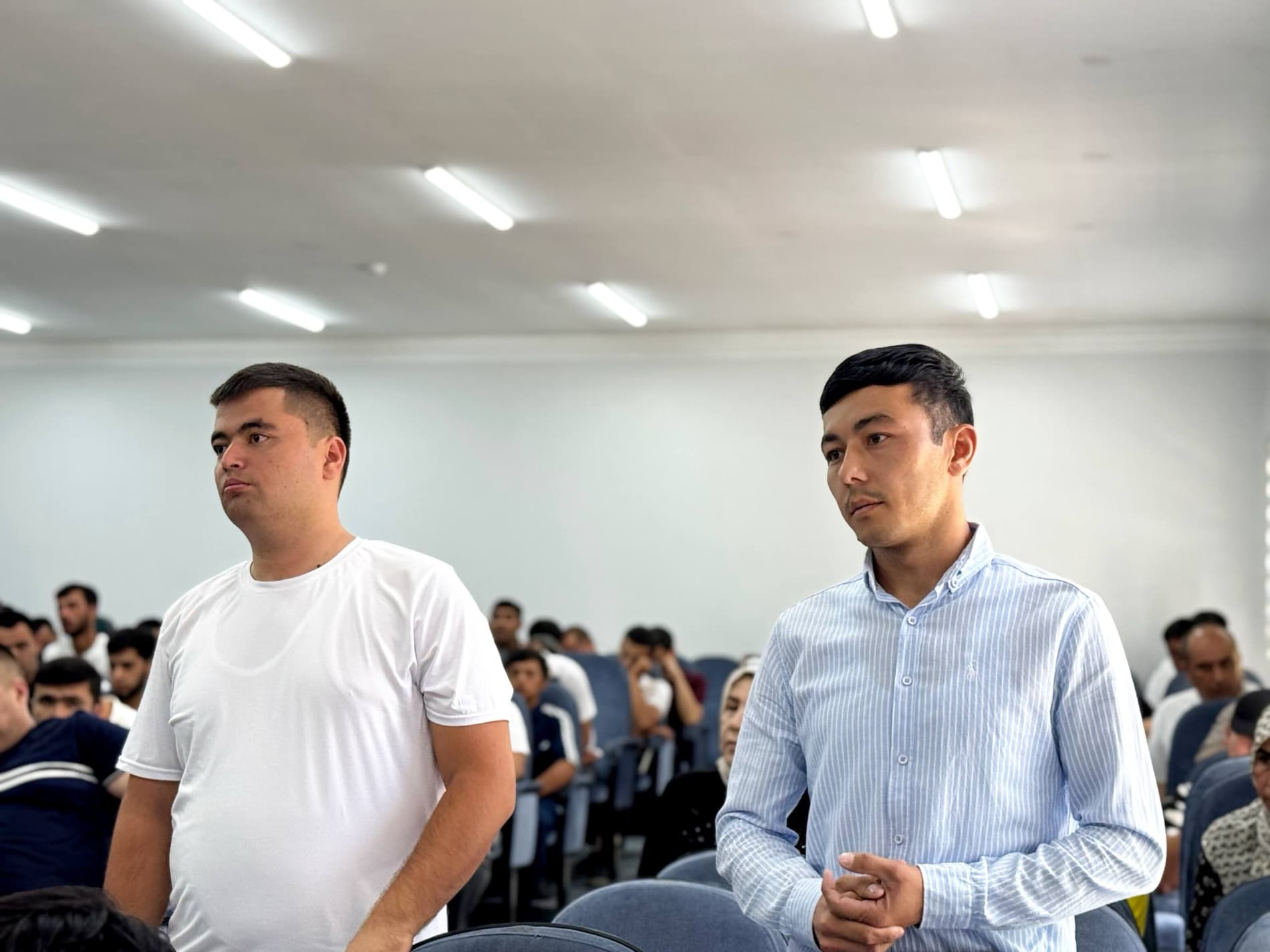 YOSHLARNING MUROJAATLARI TINGLANIB, MUAMMOLARGA YECHIM BELGILANDI