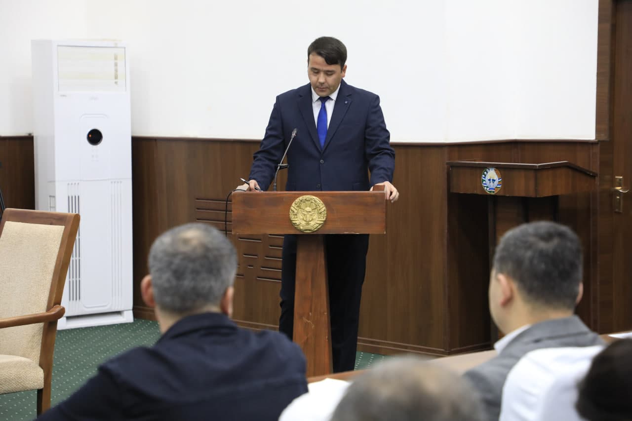 Xalq deputatlari Yangiyer shahar Kengashining navbatdaga 25-sessiyasi boʻlib oʻtdi