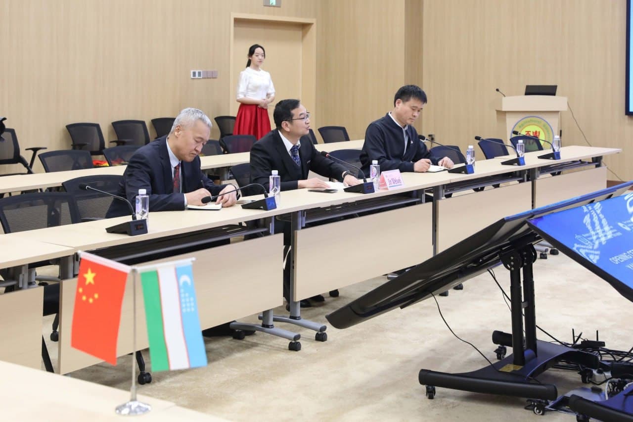 Xitoyning Tyantszin shahrida Toshkent kimyo-texnologiya instituti Yangiyer filialining ilmiy-tadqiqot markazi ochildi