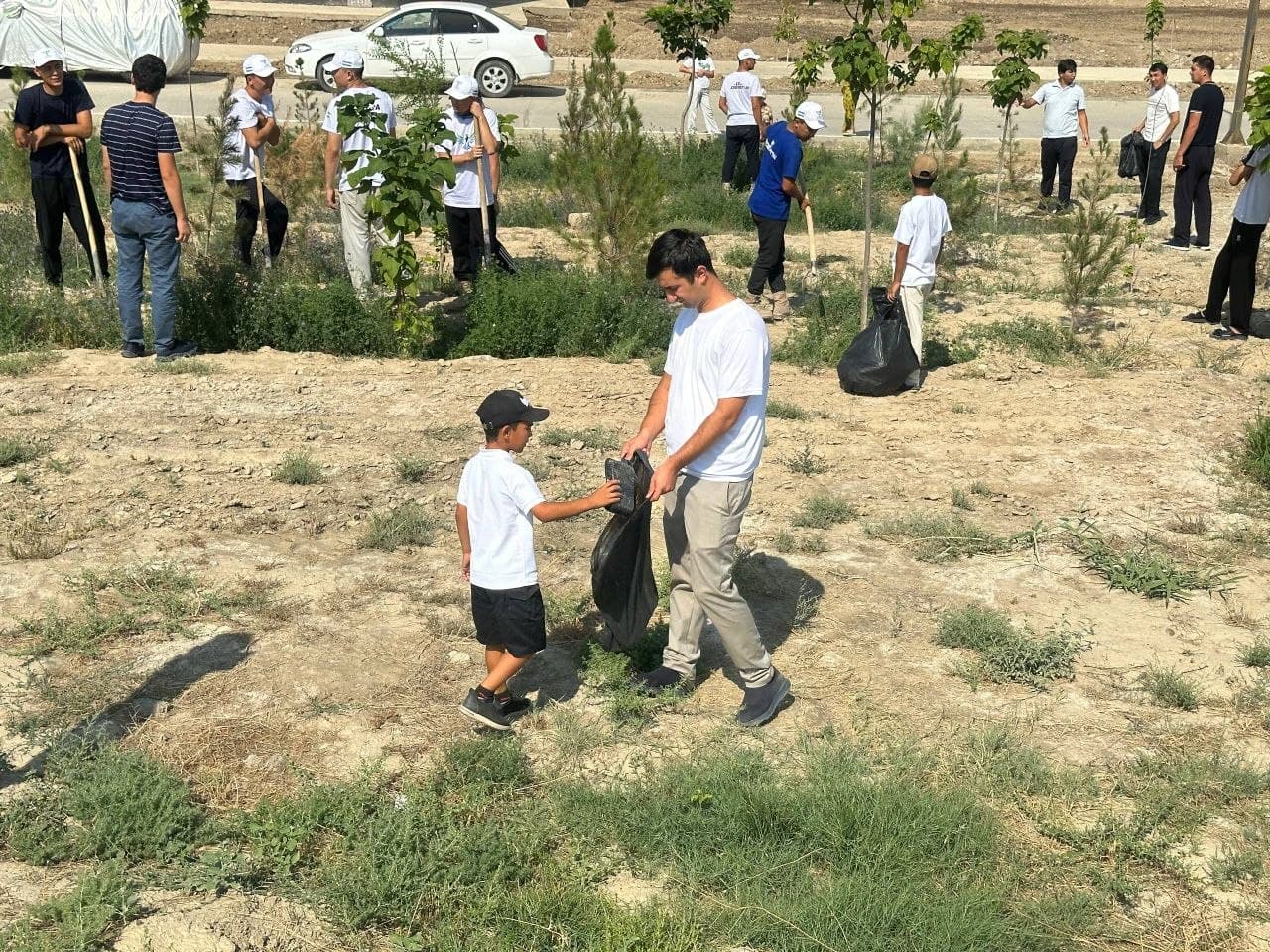 Yoshlardan ibratli tashabbus: "Plogging" aksiyasi davom etmoqda