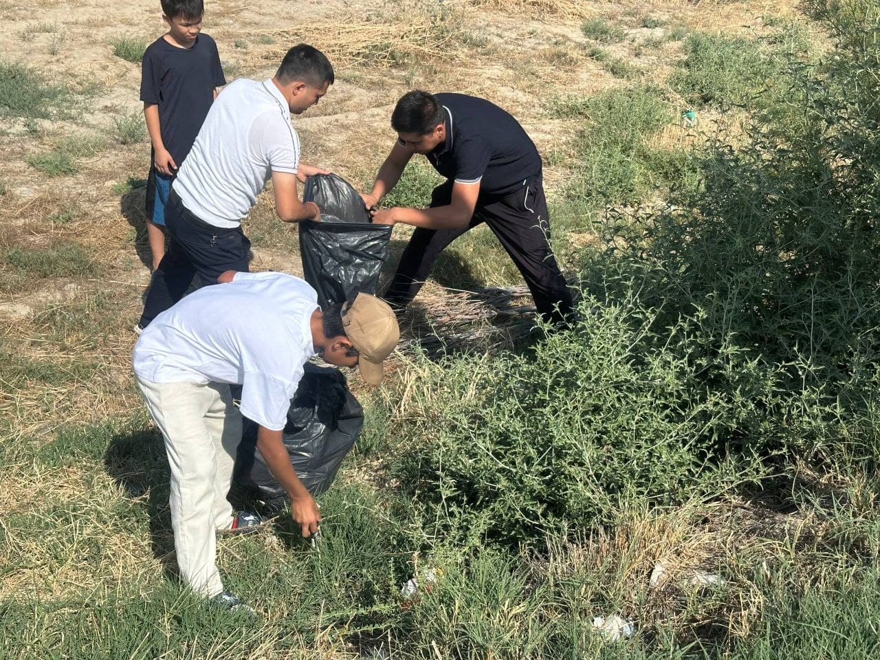 Yoshlardan ibratli tashabbus: "Plogging" aksiyasi davom etmoqda