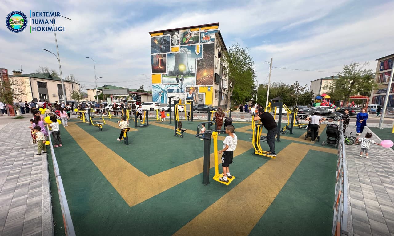 Zamonaviy bolalar o‘yingohi va sport maydonchalari foydalanishga topshirildi