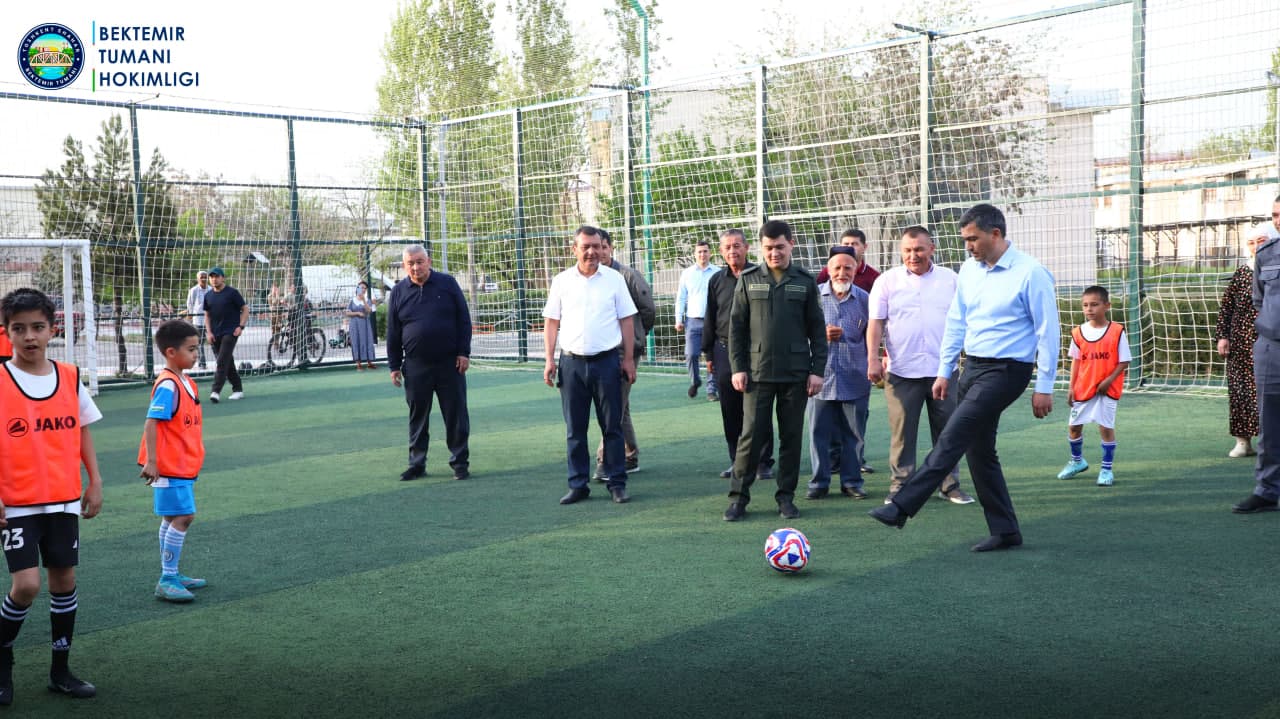 Zamonaviy bolalar o‘yingohi va sport maydonchalari foydalanishga topshirildi