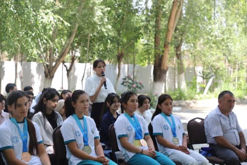 🎓 Kelajak egalari e’tiborda: Sektor rahbarlari bitiruvchi yoshlar bilan uchrashdi