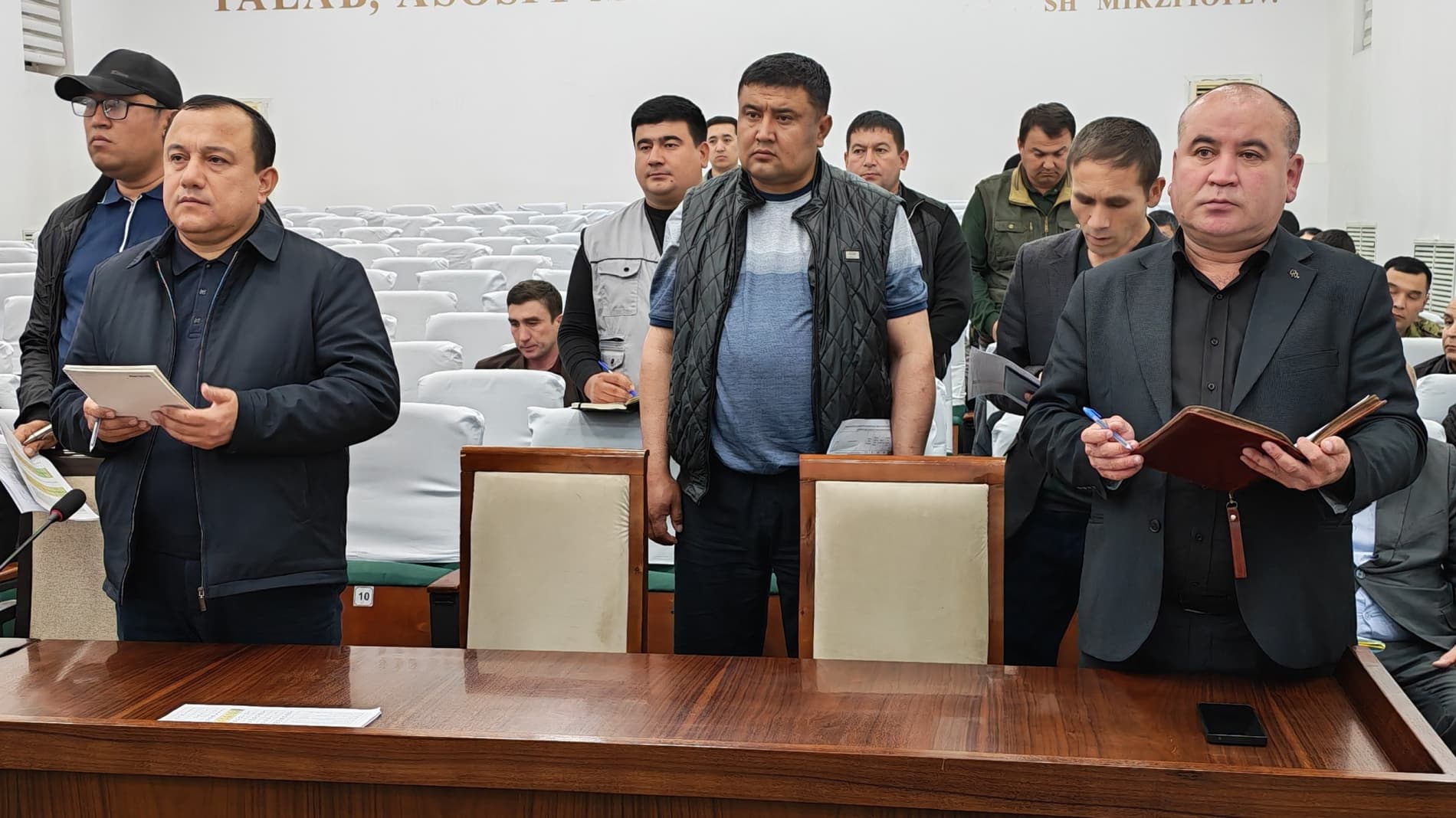 Xatirchida murojaatlar ijrosi tahlil qilindi