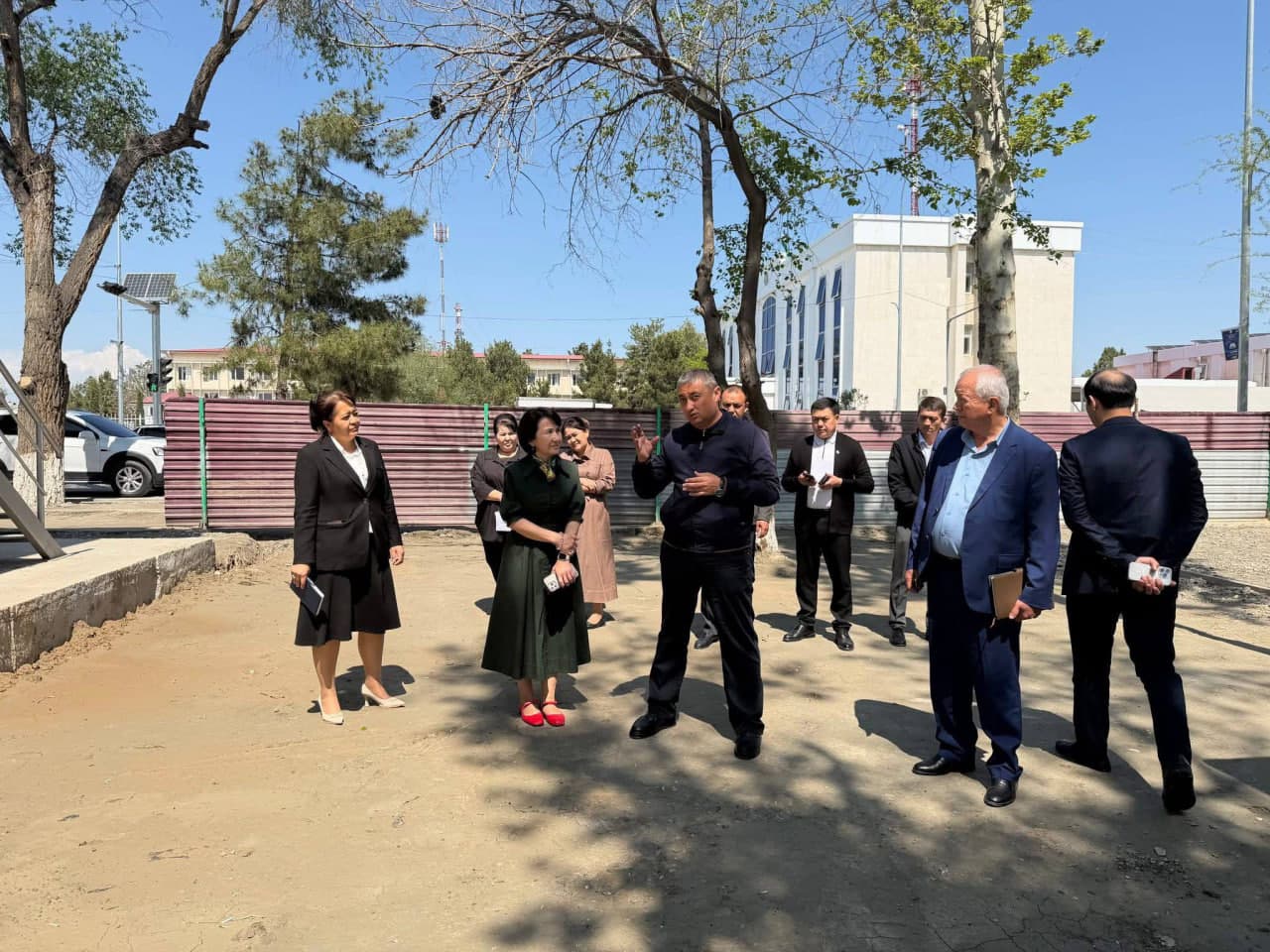 Alisher Navoiy nomidagi O‘zbekiston Milliy kutubxonasi direktori Xatirchi tumaniga tashrif buyurdi