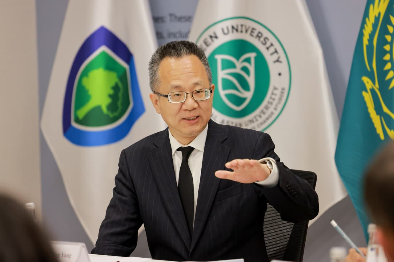 Вице-президент Азиатского банка развития посетил Green University