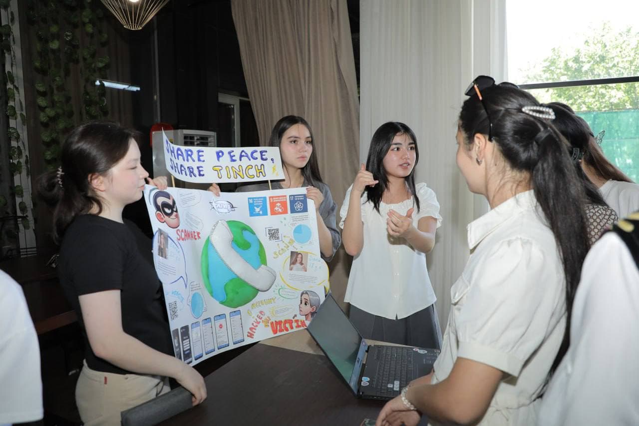 Подведены итоги международного конкурса Technovation Girls Uzbekistan