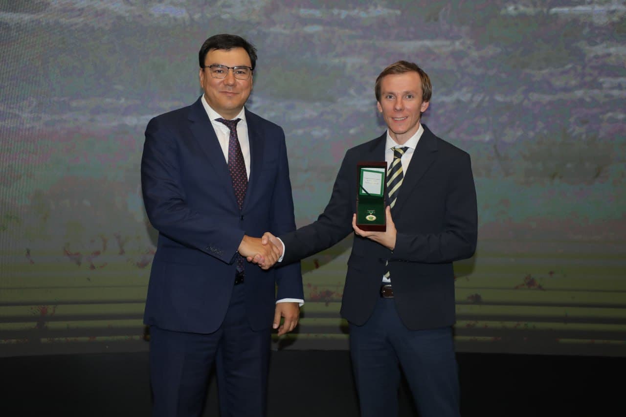 В Министерстве экологии наградили заслуженных работников в сфере охраны окружающей среды