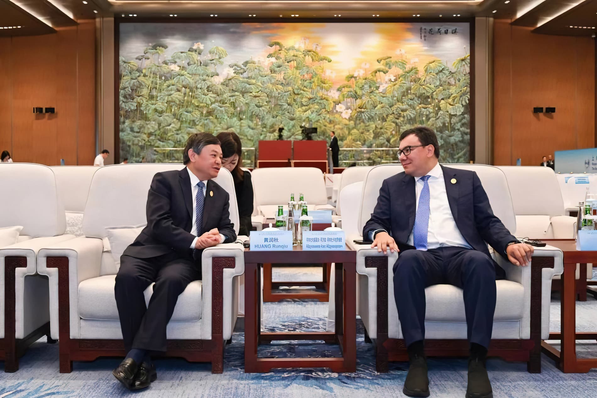 Узбекистан и КНР объединят усилия в сфере экологии и борьбы с опустыниванием