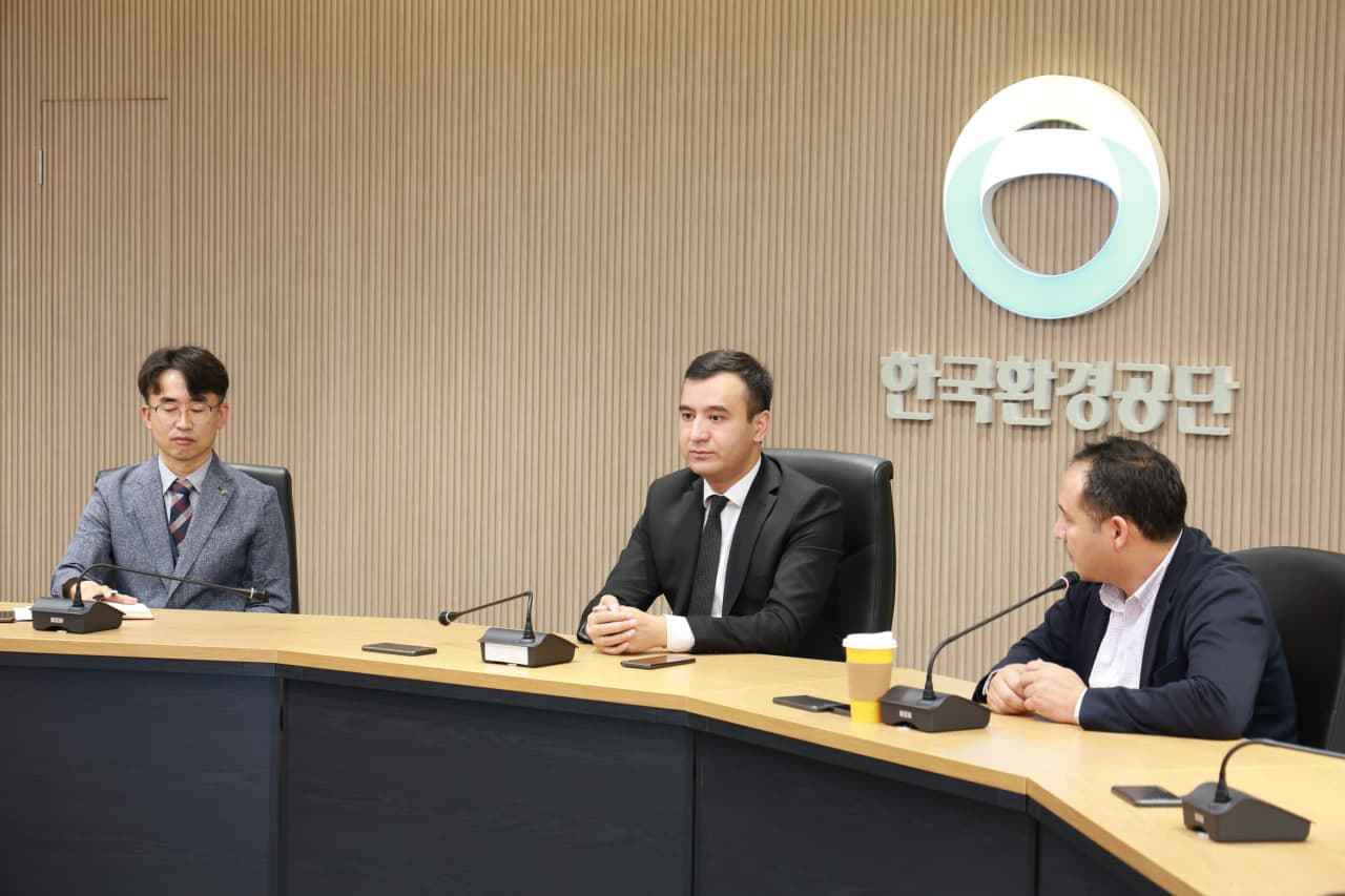 Koreya Respublikasi korporatsiyasi Jizzaxda chiqindini qayta ishlash zavodini quradi